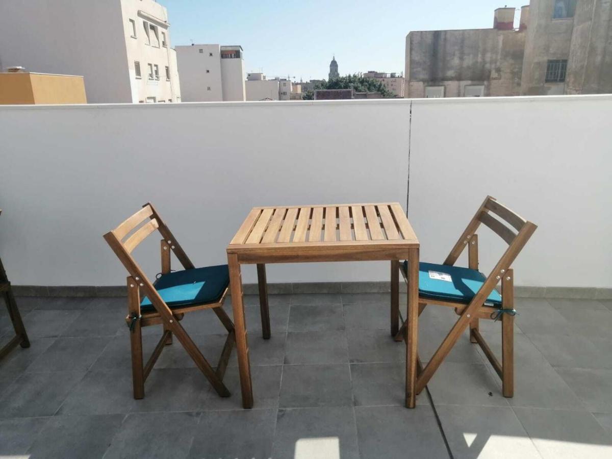 Malaga Lodge Apartments מראה חיצוני תמונה