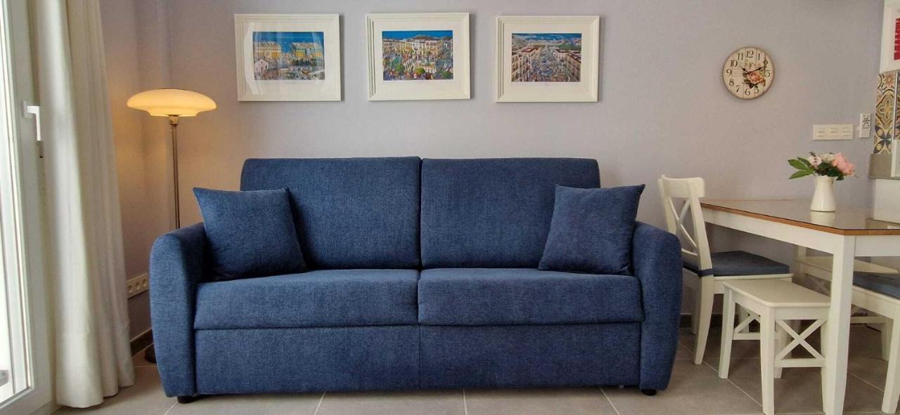 Malaga Lodge Apartments מראה חיצוני תמונה