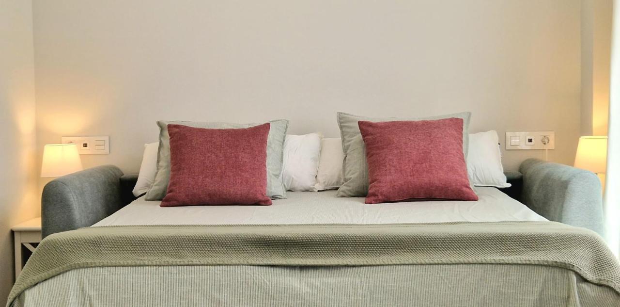 Malaga Lodge Apartments מראה חיצוני תמונה